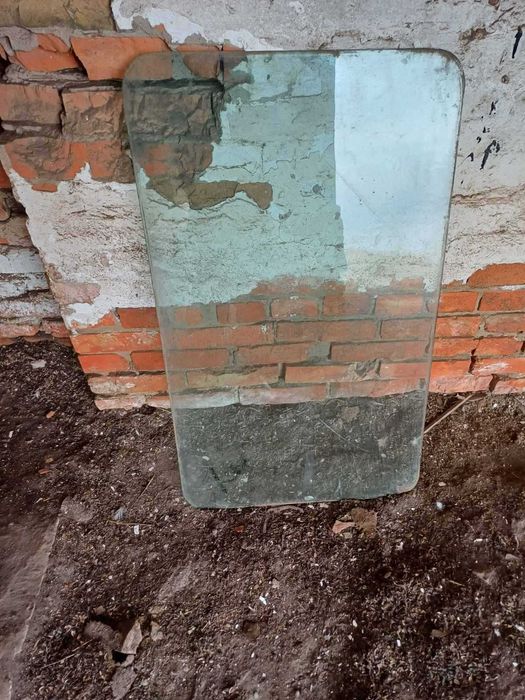 Скло на сільгосптехніку