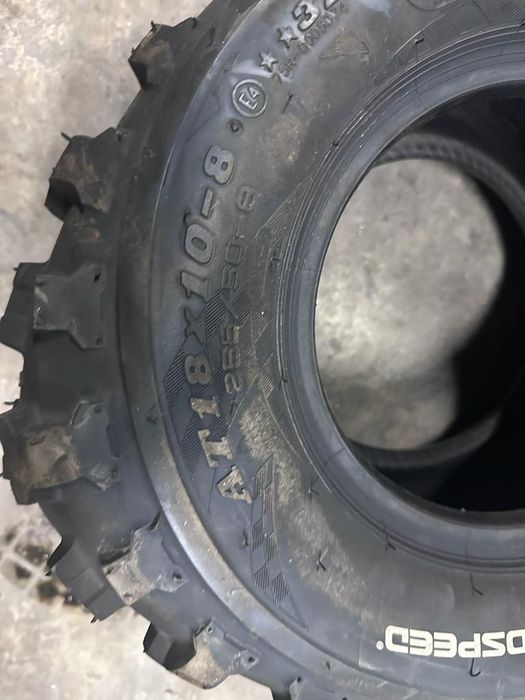 Pneus Gold speed novos **