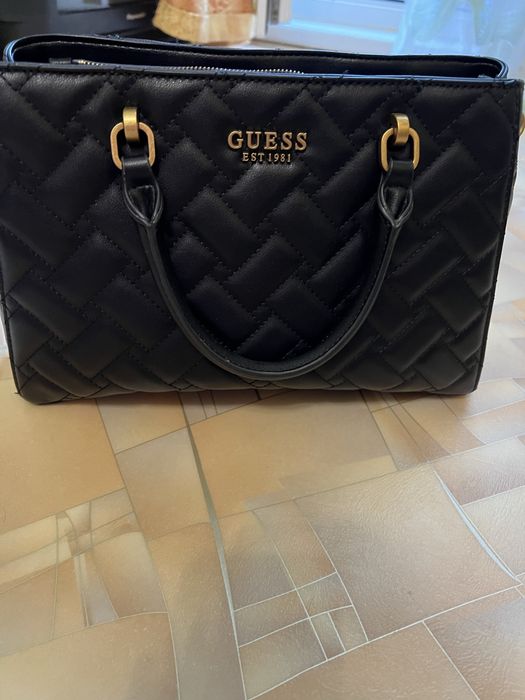 Мечта многих женщин Guess