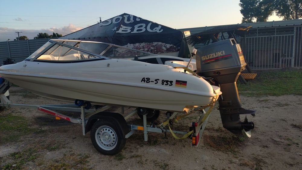 Quicksilver motorówka , Łódź wędkarska