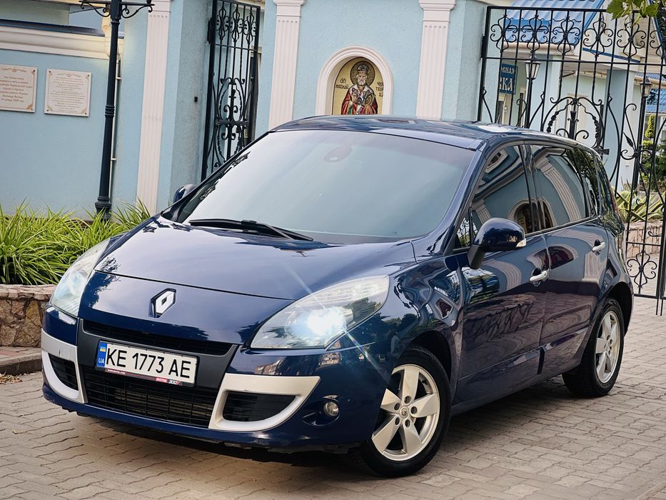 Хозяйский Renault Scenic ||| !РЕСТАЙЛИНГ! 1.5 DCI