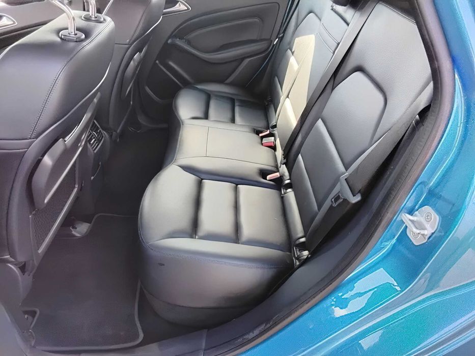 Mercedes-Benz B-Class      2014