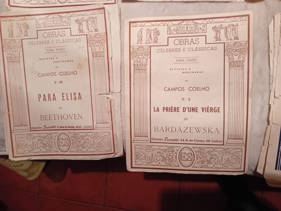 Conjunto de Pautas Musicais Piano Música Clássica