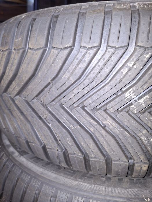 Opony wielosezonowe Michelin 18"