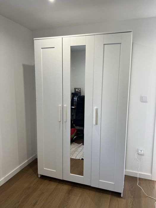 Armario Brimnes Ikea Roupeiro 3 Portas com Espelho 117x50x190cm