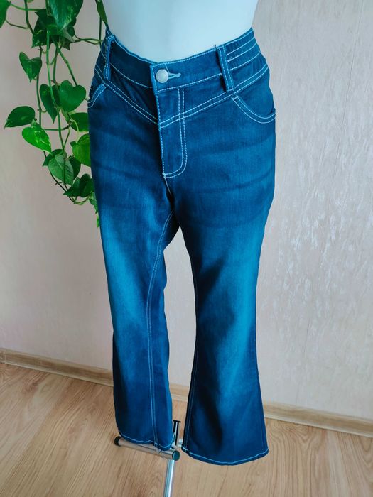 NOWE niebieskie spodnie jeans dzwony 7/8 wysoki stan r. 40 L John Baner