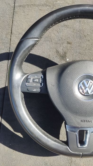 Kierownica trójramienna multifunkcyjna Volkswagen Passat B7 z poduszką