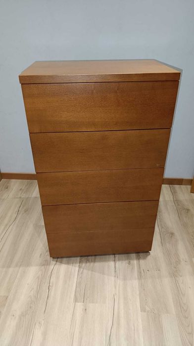 Conjunto de Móveis de Quarto - 2 Cómodas + 2 Mesas de Cabeceira