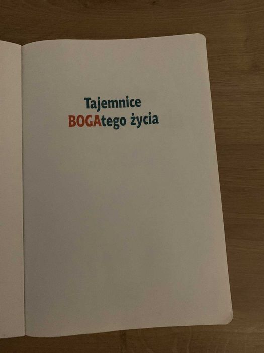 Tajemnice BOGAtego życia podręcznik do religii dla klasy VI