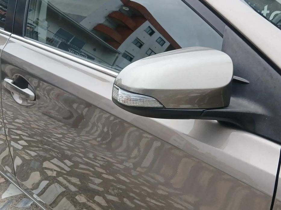 Toyota Auris Touring Sports 1.4 D-4D Exclusive+Navi