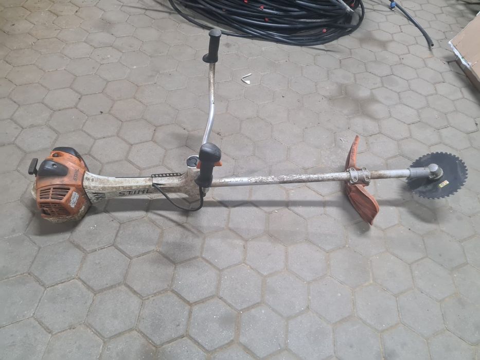Motorocadora FS 560