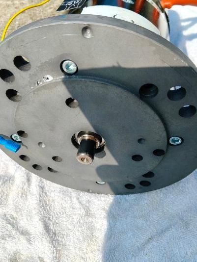 silnik elektryczny do steru strumieniowego (bow thruster) firmy Quick S.p.A.