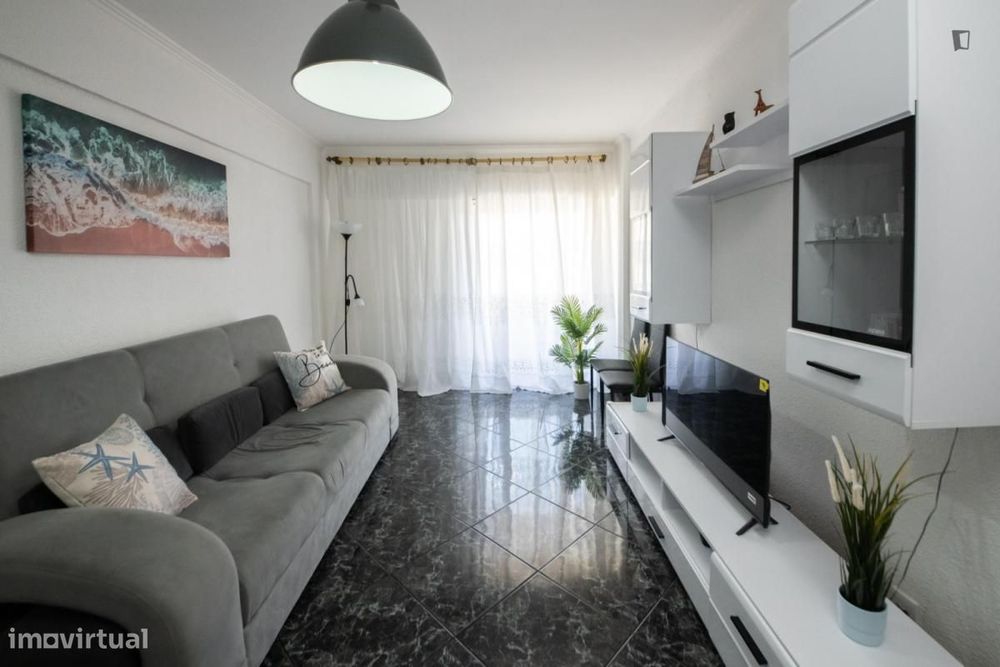 Apartamento com 2 quartos - localizado em Costa da Caparica Lisbon