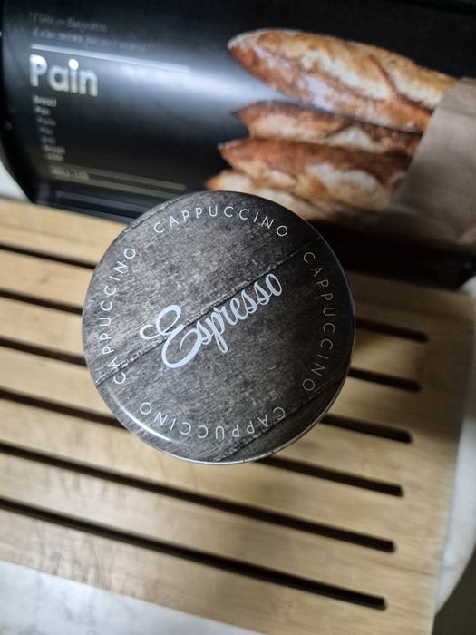 Caixa de arrumação café