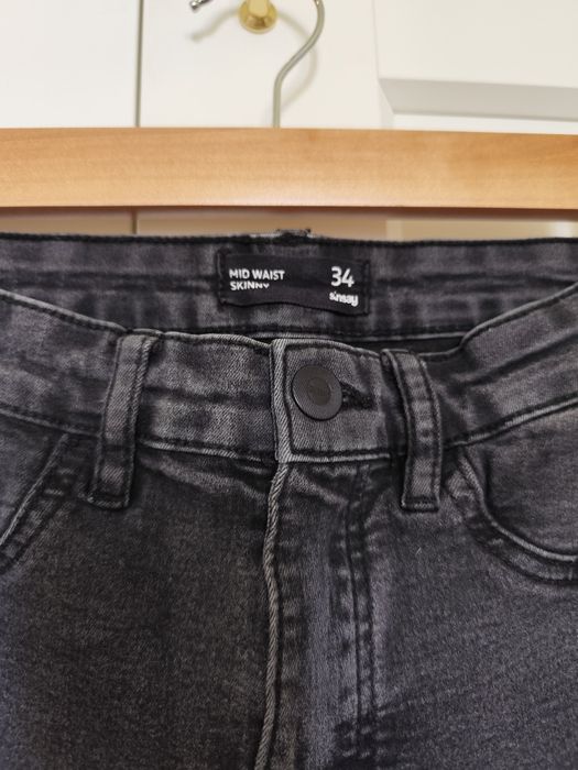 Czarne jeansy dżinsy skinny jeans