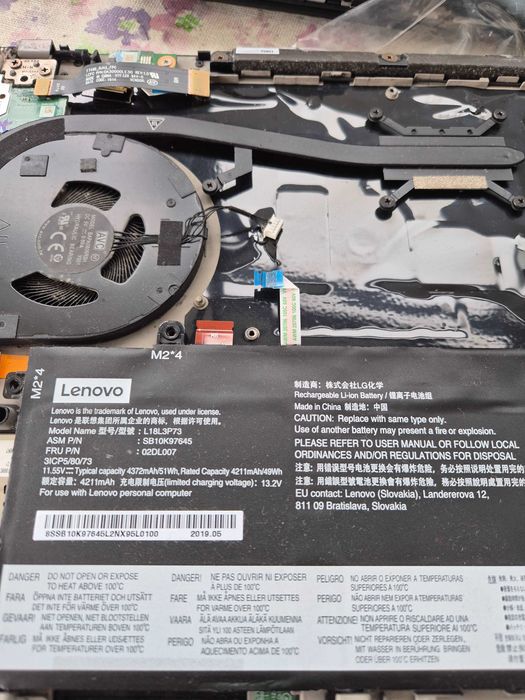 bateria lenovo T490 suporta +/- 3h00, restantes peças sob consulta