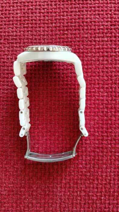 Часы наручные, Шанель