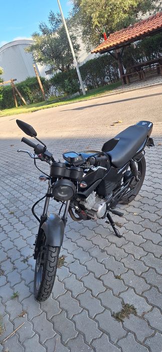 Moto YAMAHA YBR 2008