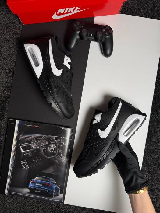 Чоловічі кросівки Nike Air Max IVO NEW Black White [41-45]