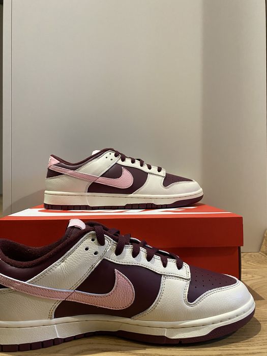 Nike Dunk Low Retro PRM Valentine’s Day (2023)