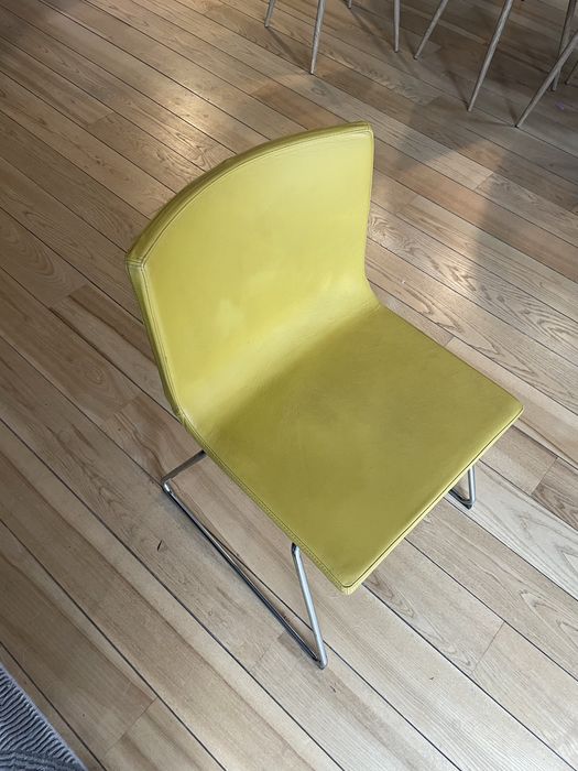 5 krzeseł Ikea Bernhard - musztardowe