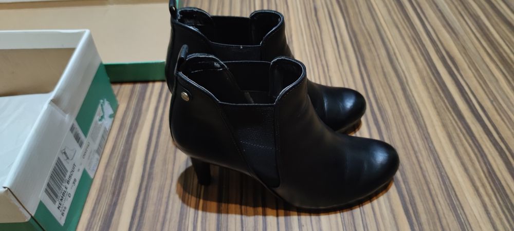 Черевики жіночі Clark's