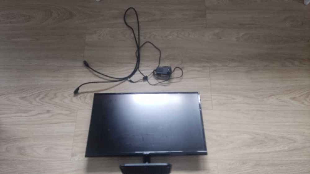 Sprzedam monitor acer