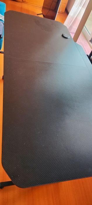 Mesa gaming estrutura metálica