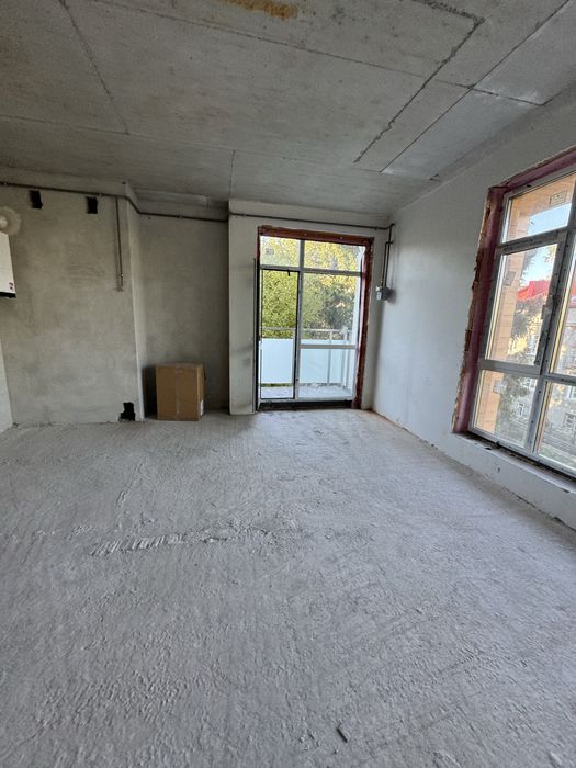 Квартира 130 м2 біля Стрийського парку в новобудові  вул. Карманського