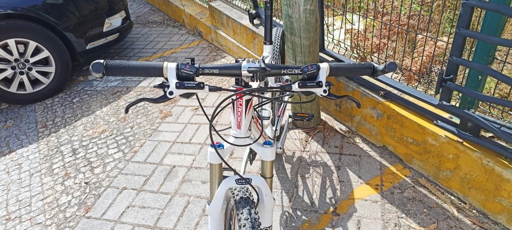 Bicicleta de BTT Scott