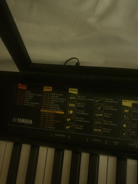 Teclado yamaha modelo psr-f52