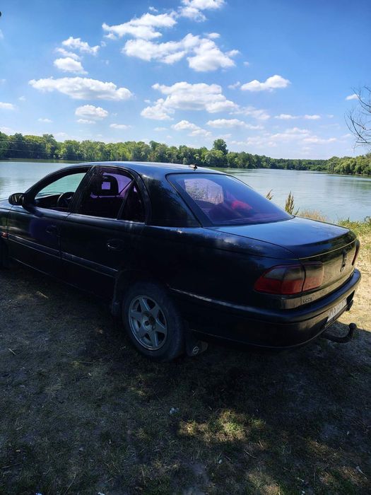 Продам надёжный автомобиль