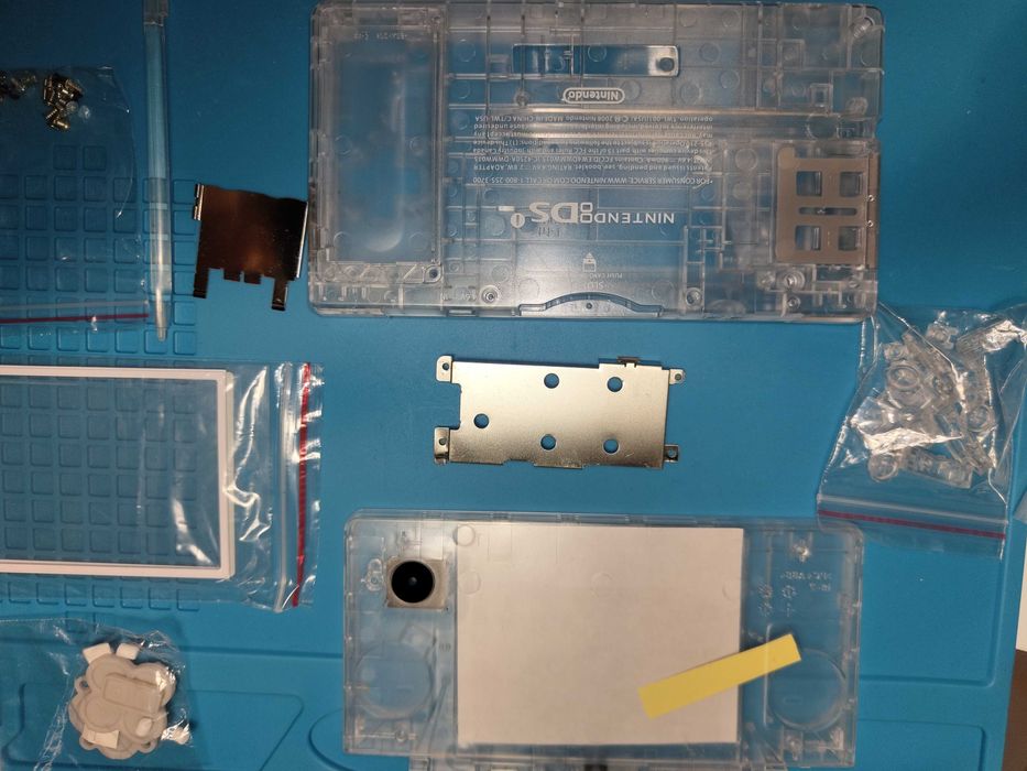 Transparent shell for Nintendo DSi64409332588419121