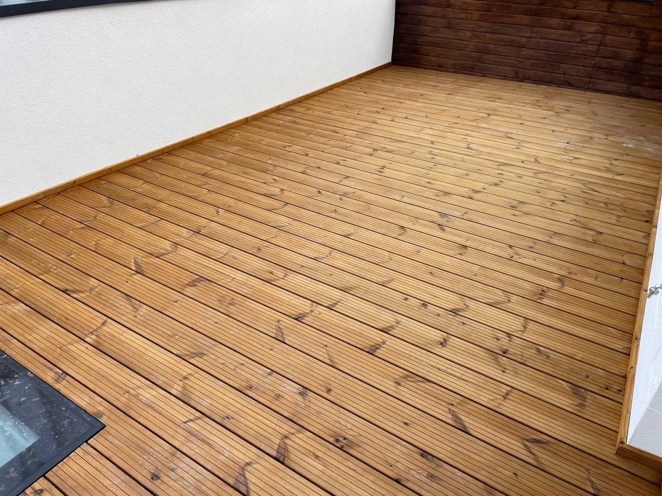 Taras, balkon deska drewniana, kompozytowa kompleksowo, hydroizolacja.