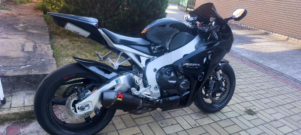 Продам HONDA CBR 1000RR 2010