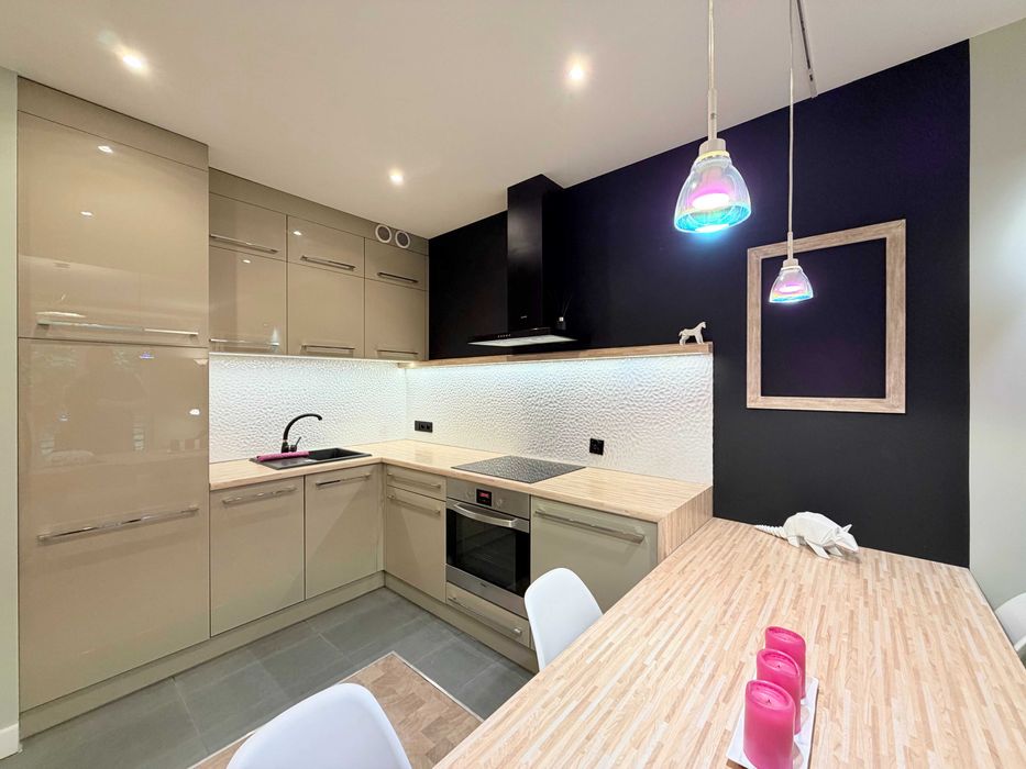 Super OFERTA - z garażem, 2 pokoje w apartamentowcu ul. Sempołowskiej