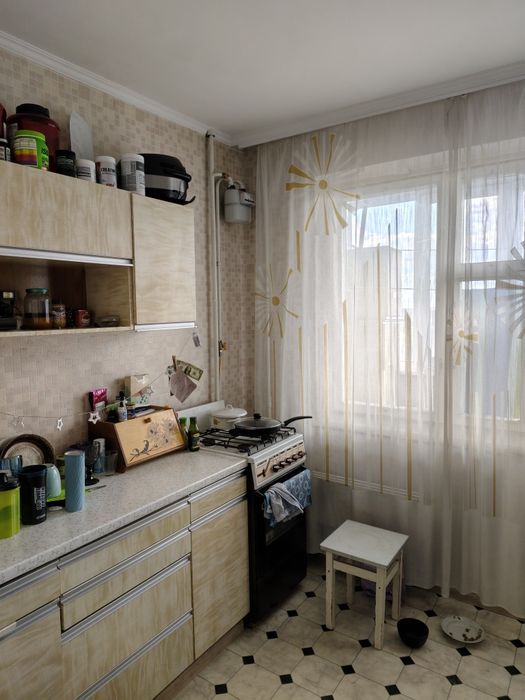 Продам 1-но кім. кв., р-н Панчішної ф-ки