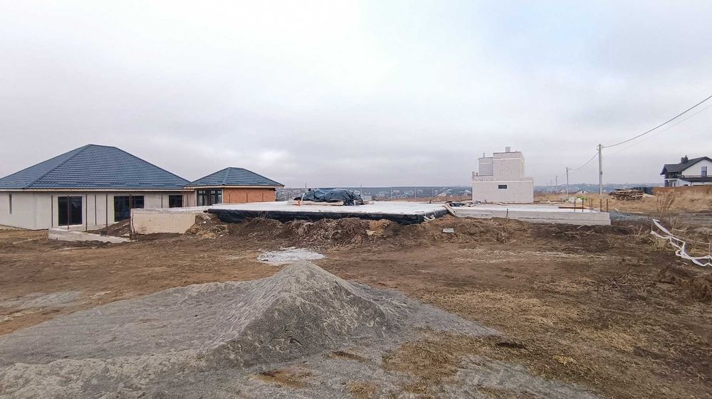 Продаж земельної ділянки район Дубове