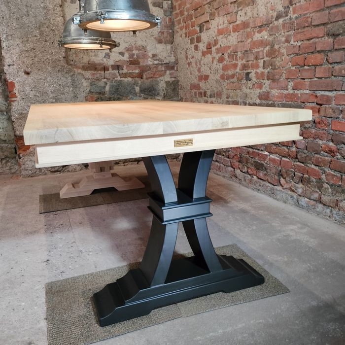 Stół dębowy klasztorny Model Magnat