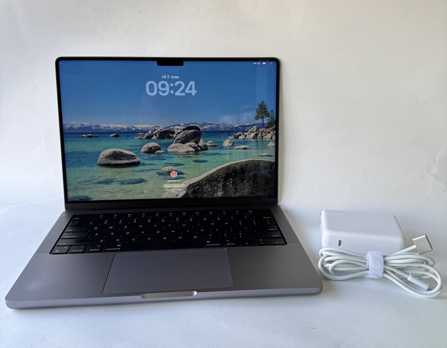 Apple MacBook Pro 14 M1 Pro Space Gray  16GB / 512GB /