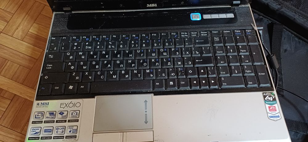 Ноутбук MSI (на запчастини)