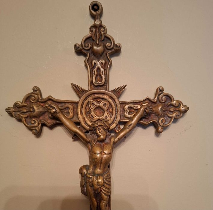 Crucifixo de Parede em Bronze