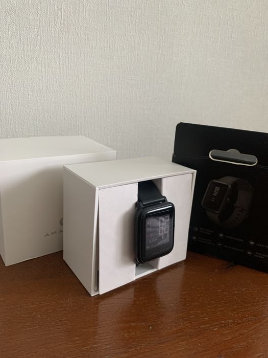 Amazfit Bib годинник
