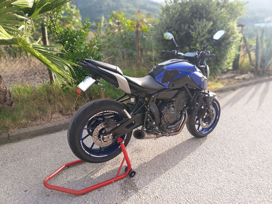 Yamaha MT 07 2021
