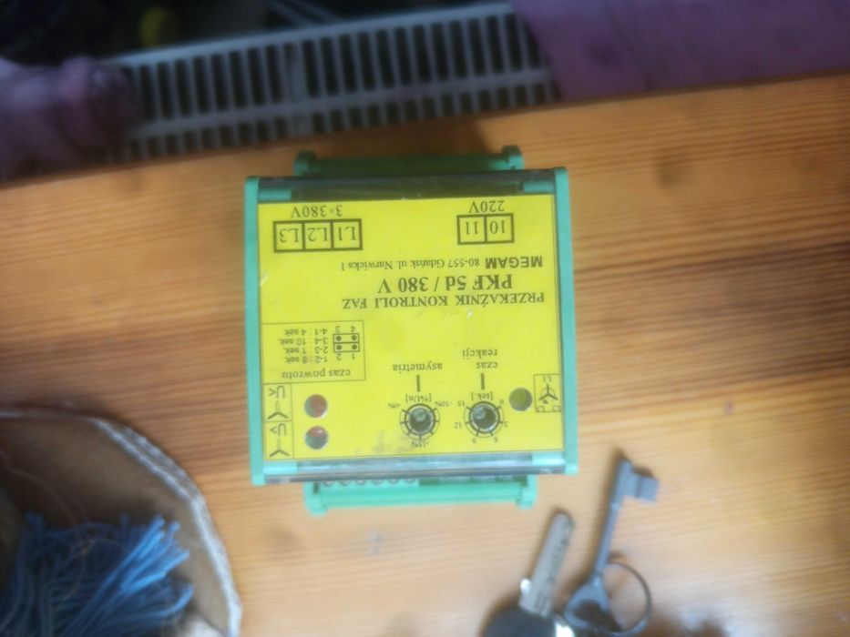 Przekaźnik kontroli faz Megam PKF5d/380V