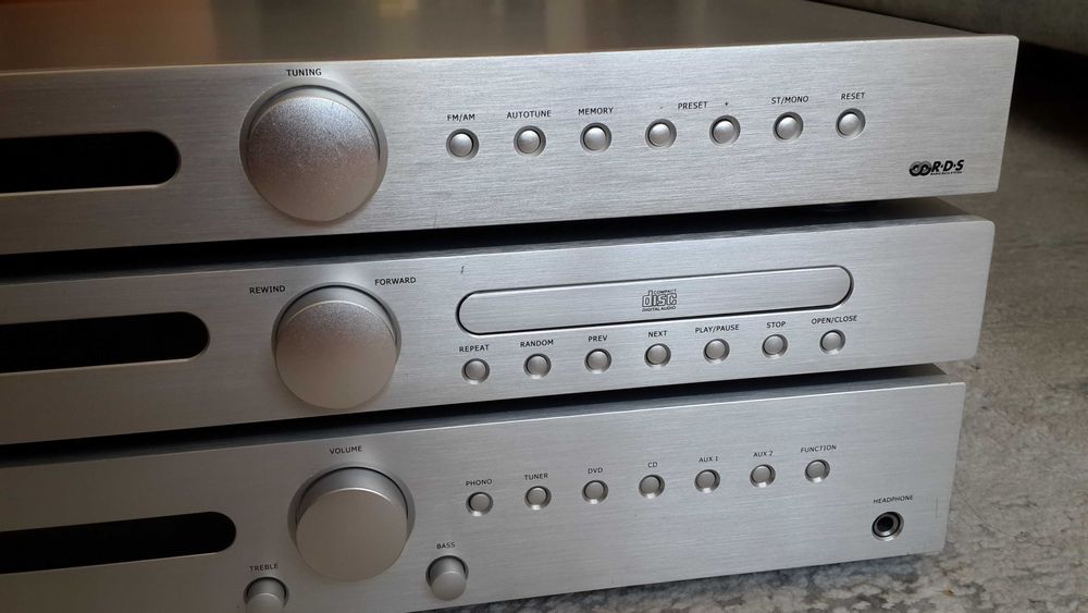 Стійка Tangent AMP-100 , TNR-100 , CDP-100  , Данія