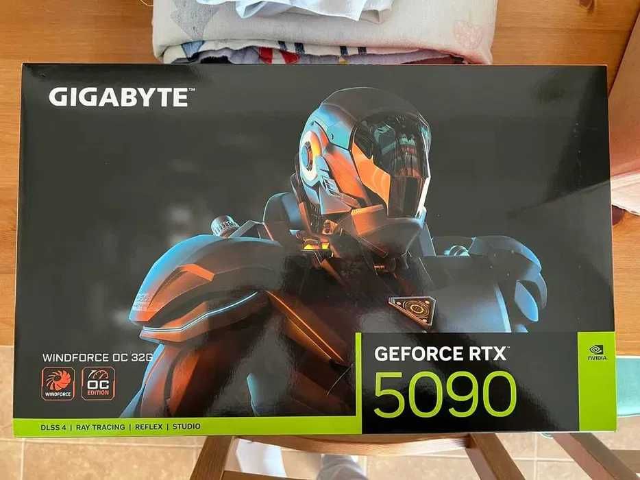 RTX 5090 32GB OC gigabyte windforce