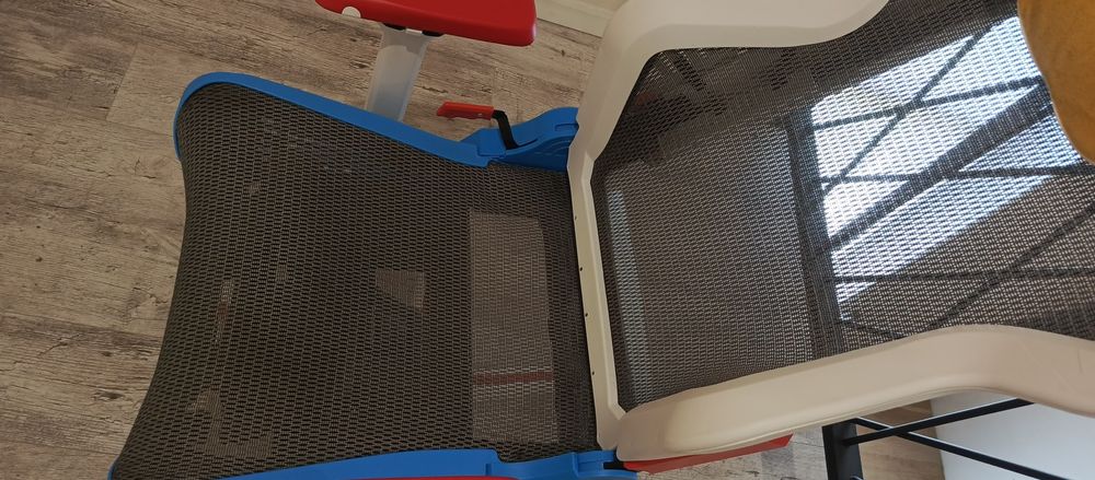 Геймерське крісло dxracer air pro