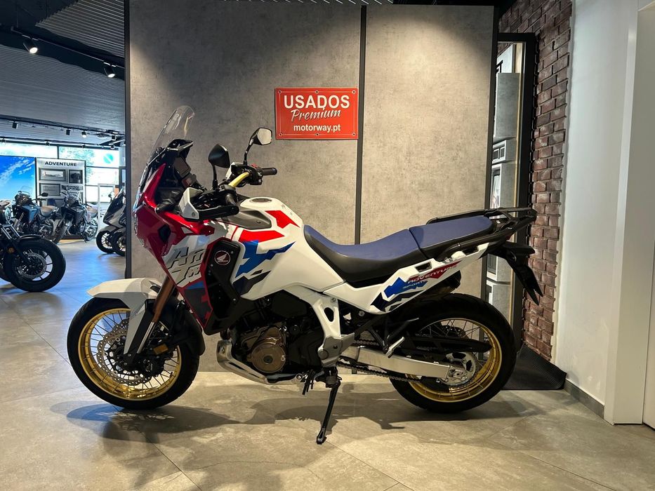Honda Africa Twin AFRICA TWIN 1100 DCT TRICOLOR