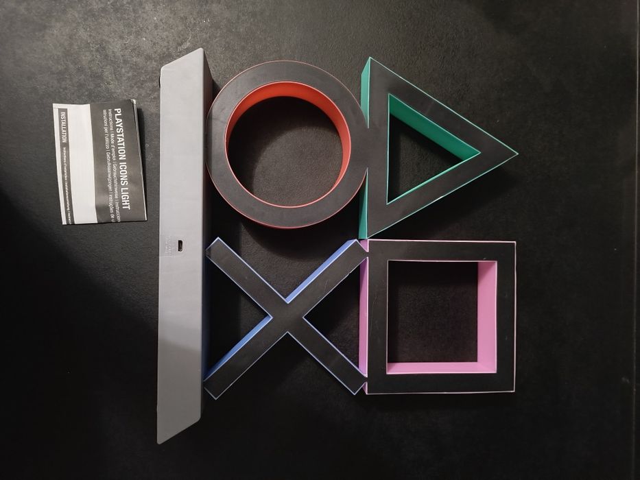 PlayStation lamka LED